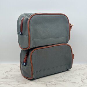 Izod Travel Bag Toiletry Bundle 2pcs